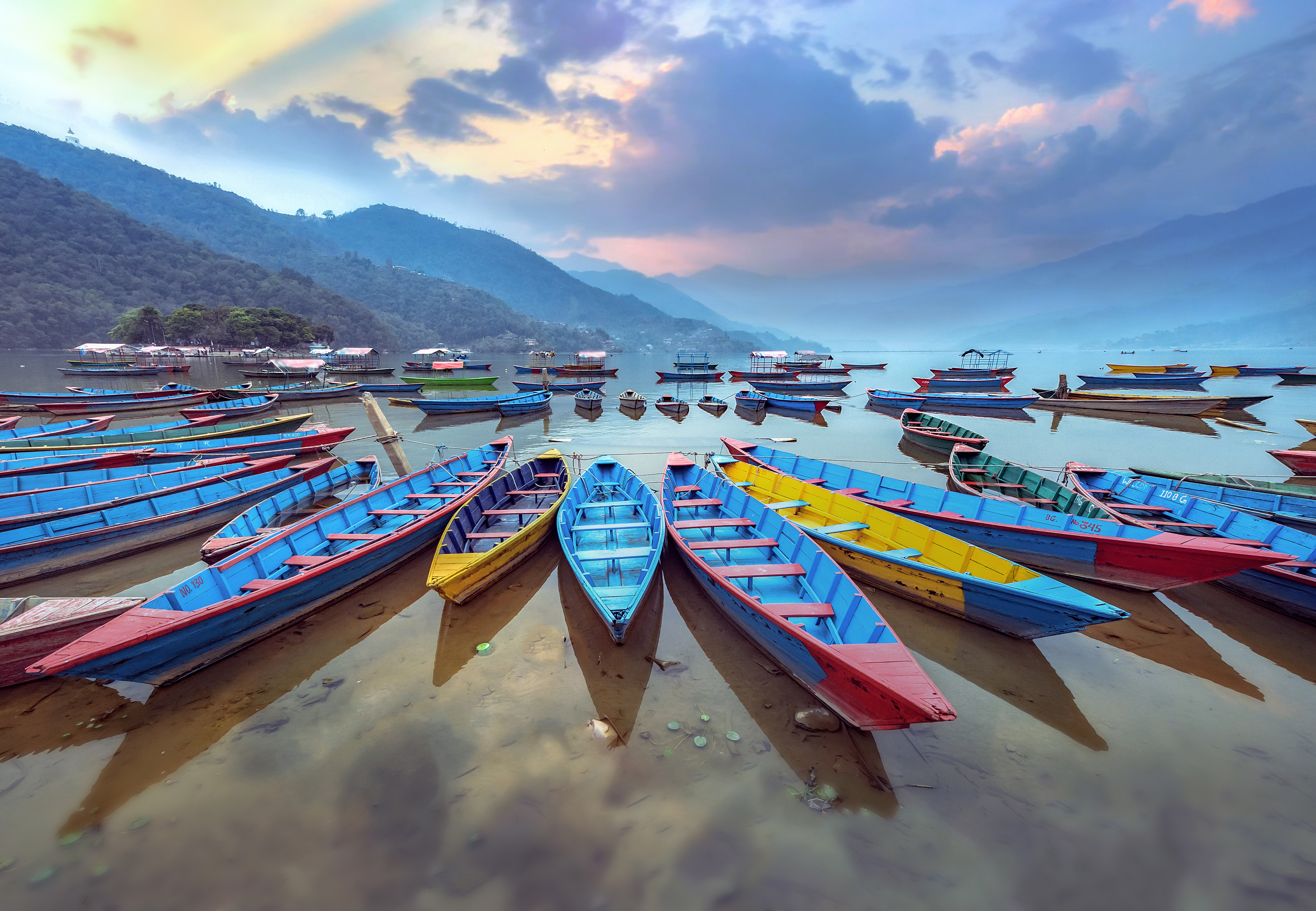 Golden Triangle City Tour: Kathmandu, Pokhara & Chitwan 7-Night Journey